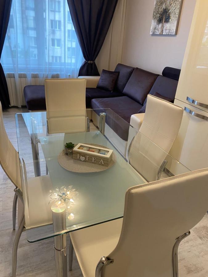 Iva Luxury Apartament Ρούσε Εξωτερικό φωτογραφία